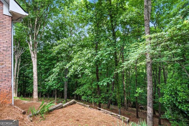 5525 Hampstead Way, Johns Creek, GA 30097