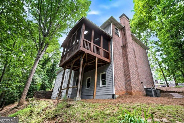 5525 Hampstead Way, Johns Creek, GA 30097