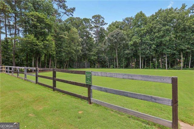 5525 Hampstead Way, Johns Creek, GA 30097