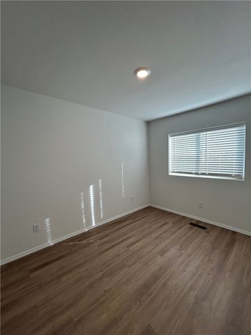 2806 W Mockingbird Lane, Rogers, AR 72756