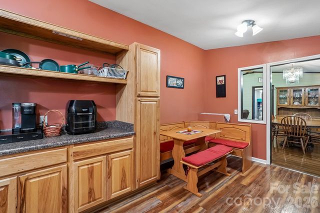 210 Leigh Anne Lane, Horse Shoe, NC 28742