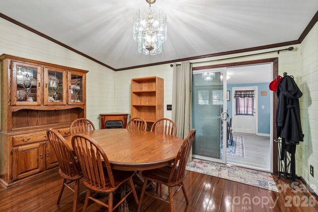 210 Leigh Anne Lane, Horse Shoe, NC 28742