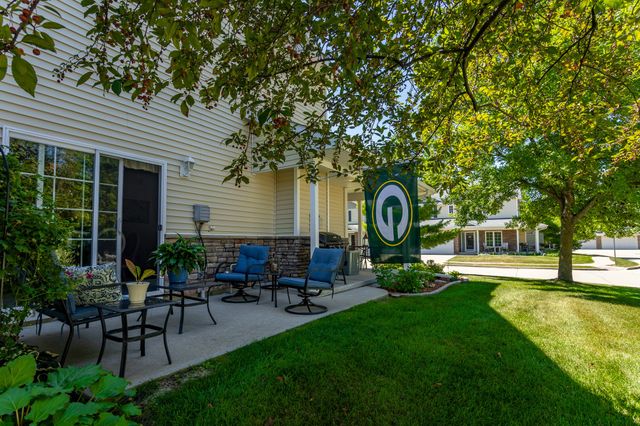 2749 NW 155th Street, Clive, IA 50325