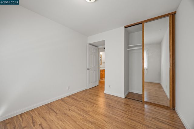 5910 Chabot Rd, Oakland, CA 94618