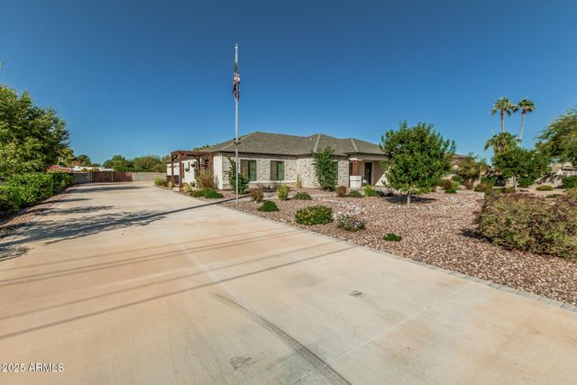 1718 S 140TH Place, Gilbert, AZ 85295