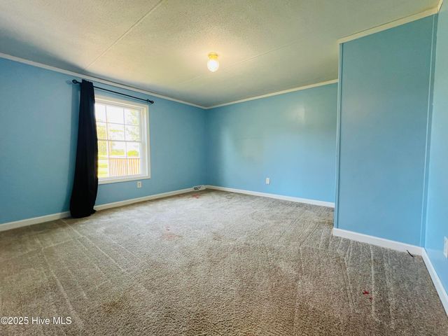 629 Old Snow Hill Road, Ayden, NC 28513