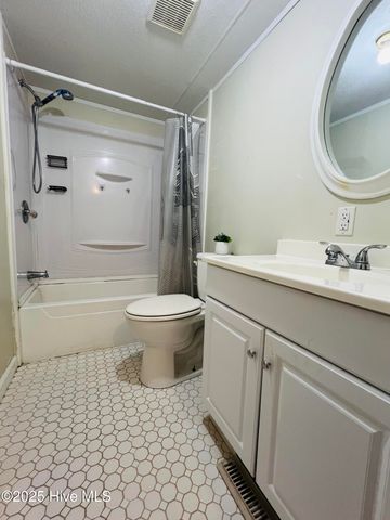 629 Old Snow Hill Road, Ayden, NC 28513