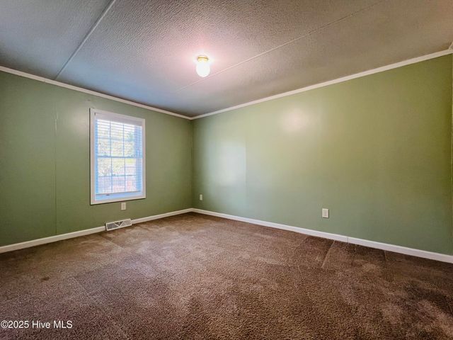 629 Old Snow Hill Road, Ayden, NC 28513