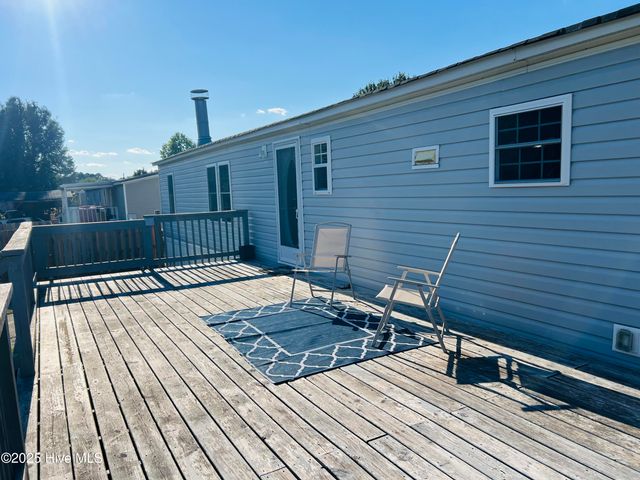 629 Old Snow Hill Road, Ayden, NC 28513