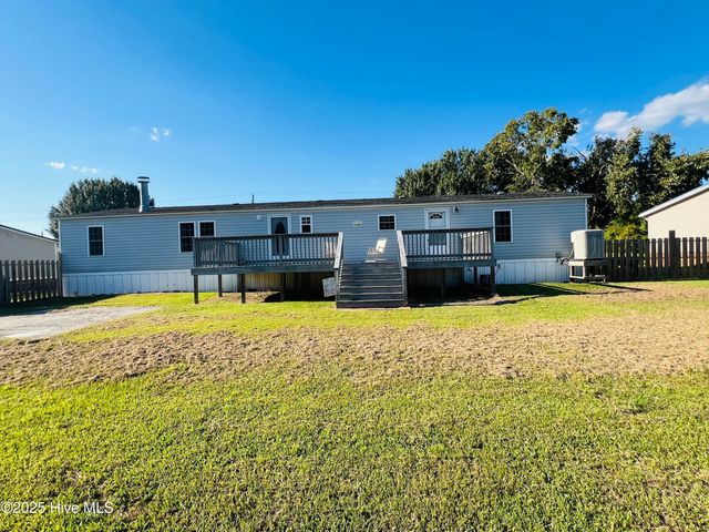 629 Old Snow Hill Road, Ayden, NC 28513