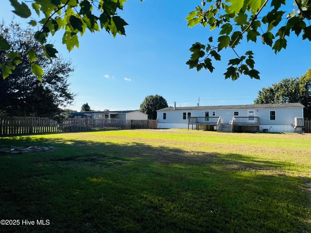 629 Old Snow Hill Road, Ayden, NC 28513