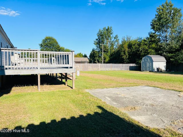 629 Old Snow Hill Road, Ayden, NC 28513