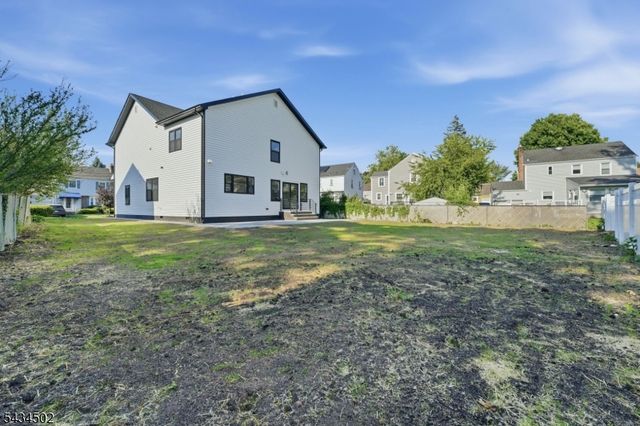 275 Longview Rd, Union Twp., NJ 07083
