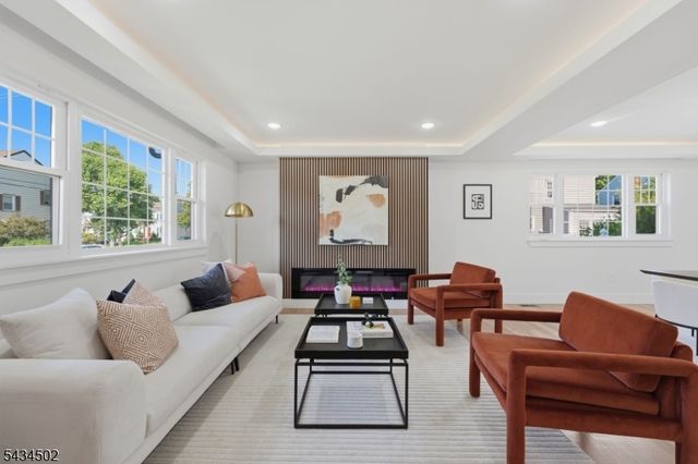 275 Longview Rd, Union Twp., NJ 07083