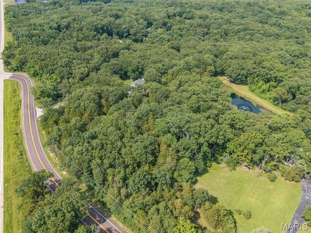 3401 Wiltshire Lane, Festus, MO 63028