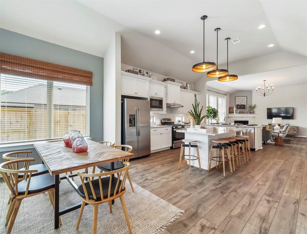 9622 Chateau Hill Drive, Manvel, TX 77578