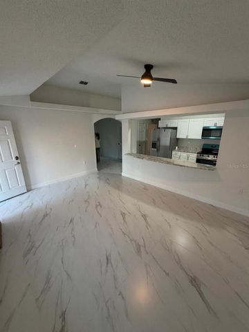 2050 28TH AVENUE N, St Petersburg, FL 33713