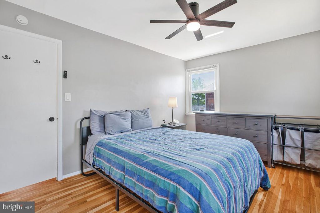 Image 17 of property listing at 8425 KINGS RIDGE RD, Baltimore, MD 21234