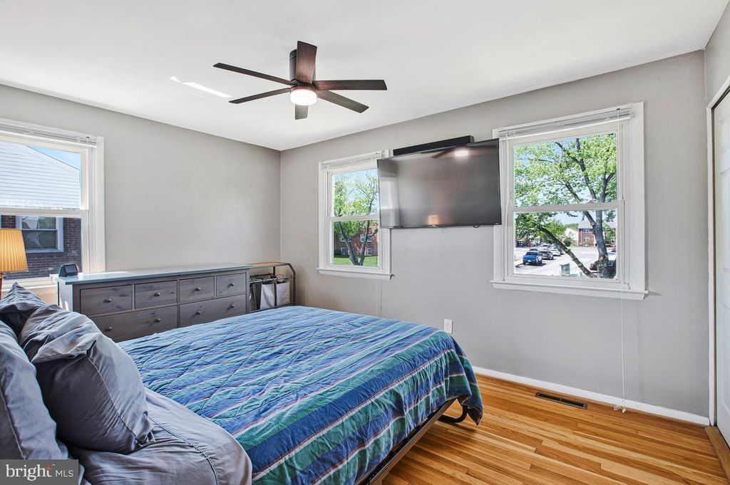 Image 19 of property listing at 8425 KINGS RIDGE RD, Baltimore, MD 21234