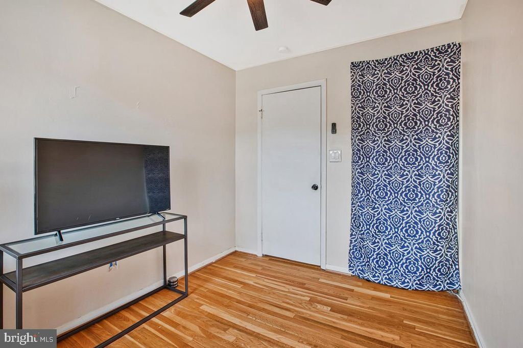 Image 21 of property listing at 8425 KINGS RIDGE RD, Baltimore, MD 21234