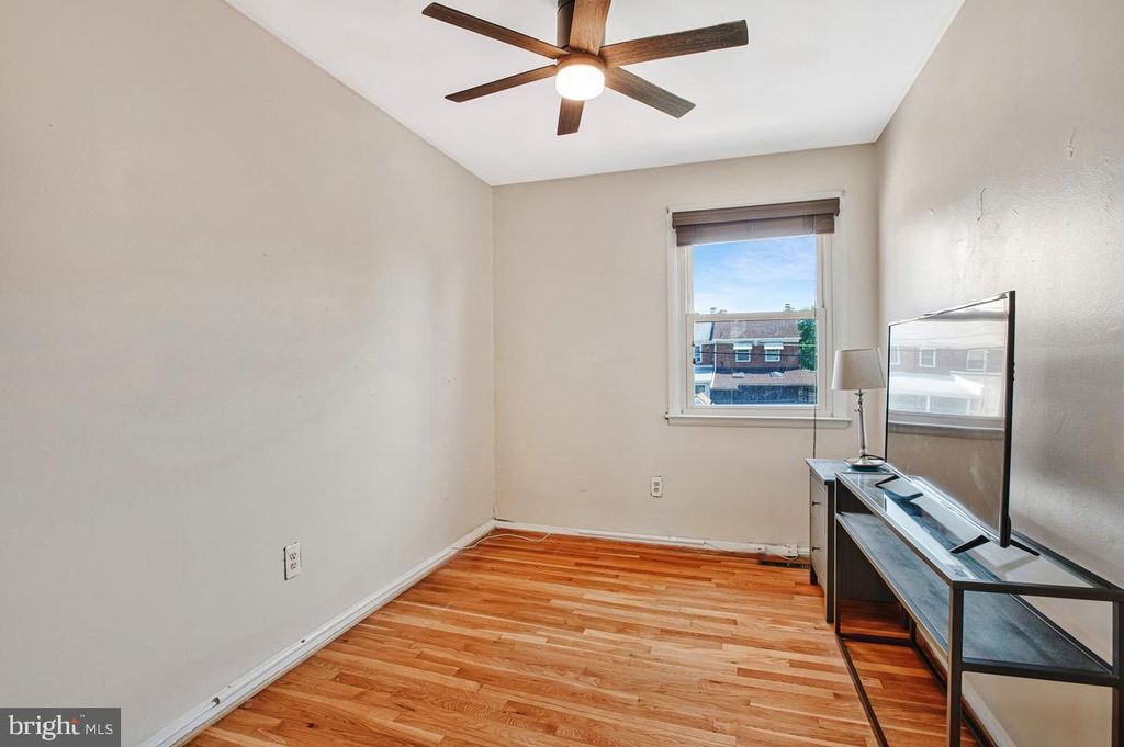 Image 22 of property listing at 8425 KINGS RIDGE RD, Baltimore, MD 21234