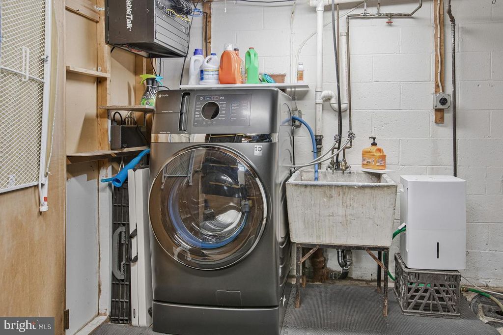 Image 29 of property listing at 8425 KINGS RIDGE RD, Baltimore, MD 21234