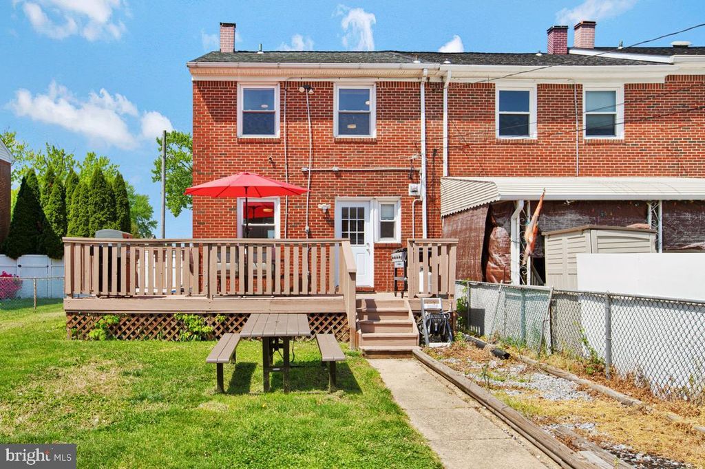 Image 32 of property listing at 8425 KINGS RIDGE RD, Baltimore, MD 21234