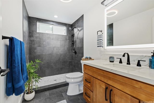 415 Hilinai Street, Hilo, HI 96720
