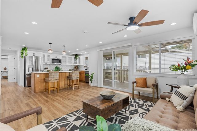 415 Hilinai Street, Hilo, HI 96720