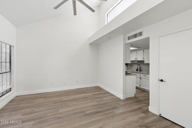 8888 N 47TH Avenue 260, Glendale, AZ 85302