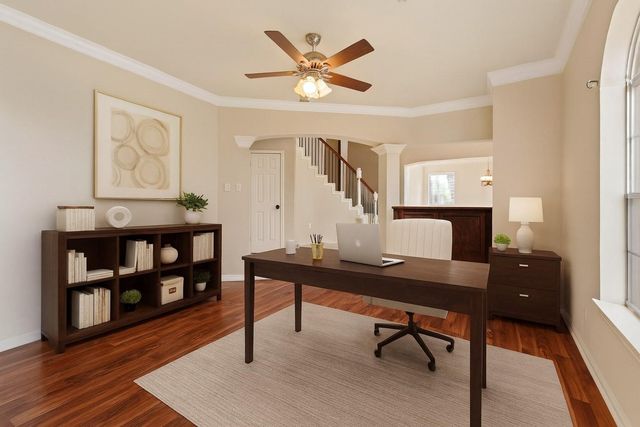 607 Fernwood Drive, Friendswood, TX 77546