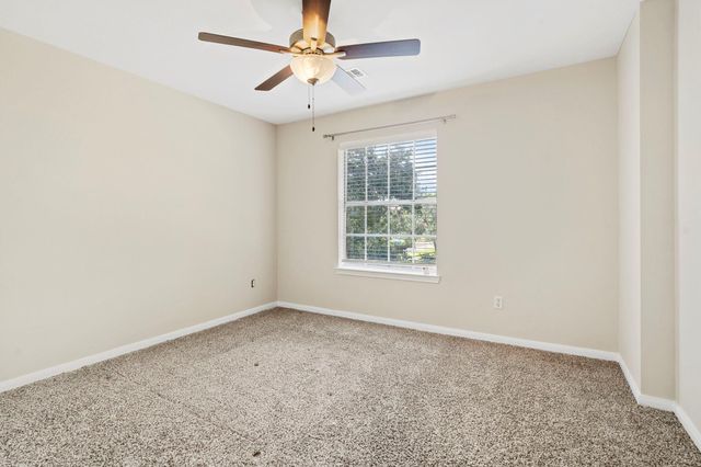 607 Fernwood Drive, Friendswood, TX 77546