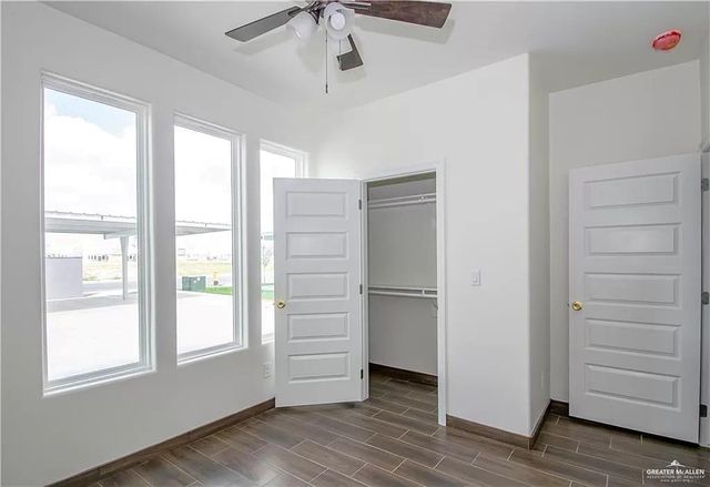 3012 W Sandlewood Street 1, Edinburg, TX 78541