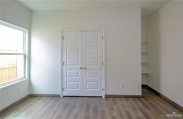 3012 W Sandlewood Street 1, Edinburg, TX 78541
