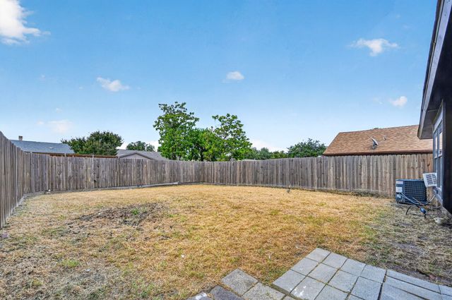 517 Willow Oak Street, Allen, TX 75002