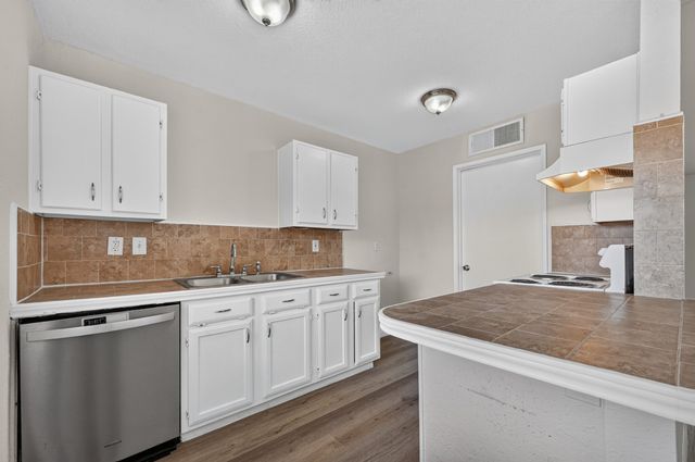 517 Willow Oak Street, Allen, TX 75002