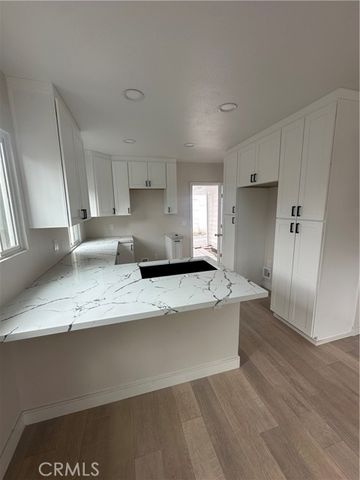 515 E Garfield Avenue, Glendale, CA 91205