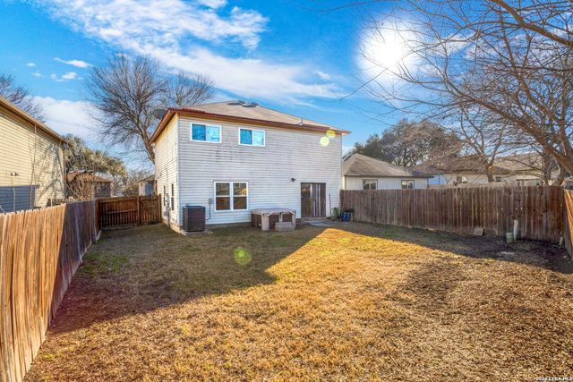 6811 Barton Rock, San Antonio, TX 78239