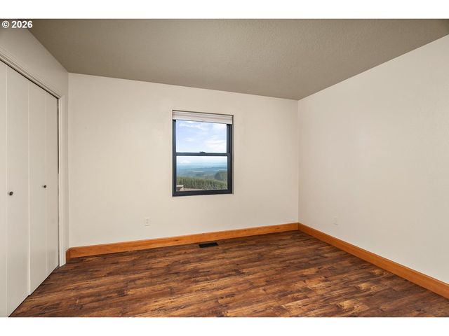 19420 Ne VISTA HILL Dr, Hillsboro, OR 97123