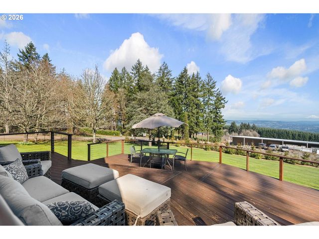 19420 Ne VISTA HILL Dr, Hillsboro, OR 97123