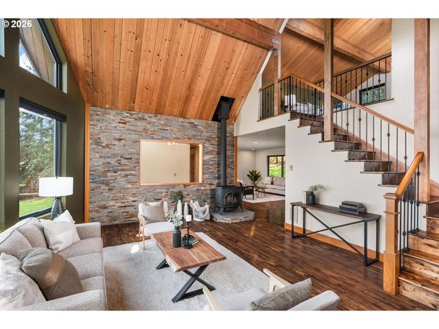 19420 Ne VISTA HILL Dr, Hillsboro, OR 97123