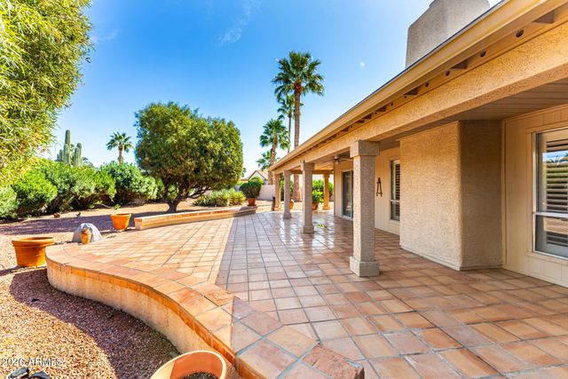 10430 E REGAL Drive, Sun Lakes, AZ 85248