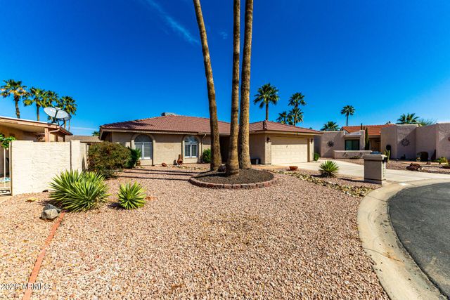 10430 E REGAL Drive, Sun Lakes, AZ 85248