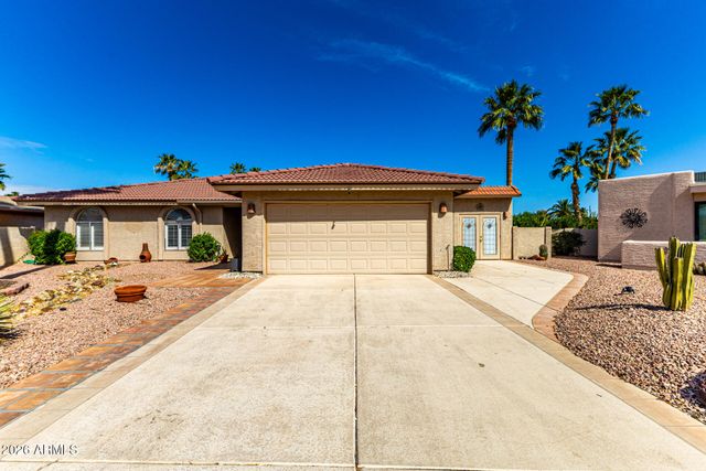 10430 E REGAL Drive, Sun Lakes, AZ 85248