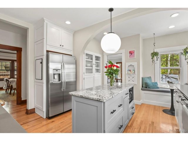 912 N Corona St, Colorado Springs, CO 80903