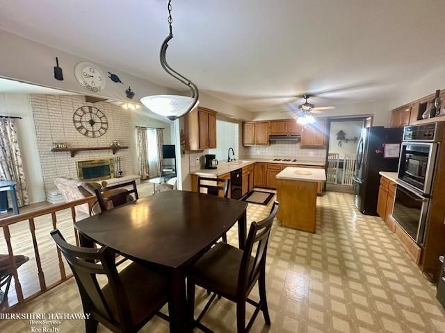 39020 E Royal Doulton Boulevard, Clinton Twp, MI 48038