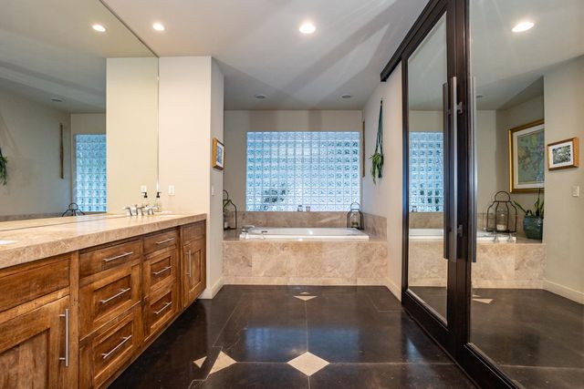 11790 Hidden Glen Ct, Oakdale, CA 95361