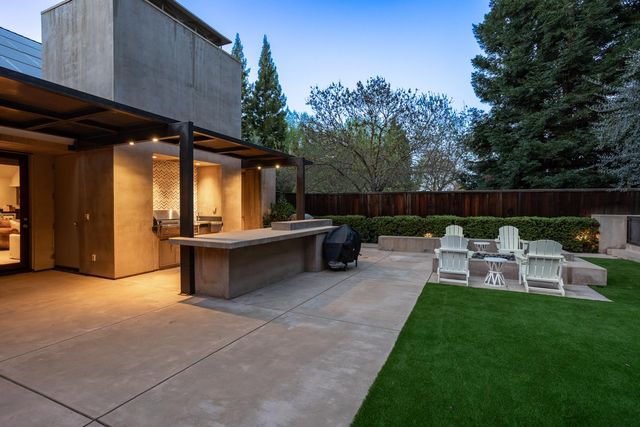 11790 Hidden Glen Ct, Oakdale, CA 95361