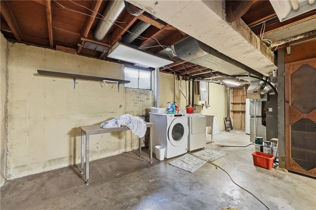 3718 NE 48th Street, Kansas City, MO 64119