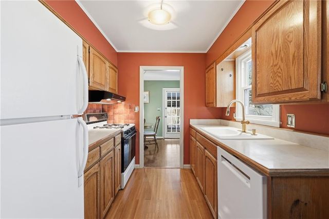 3718 NE 48th Street, Kansas City, MO 64119